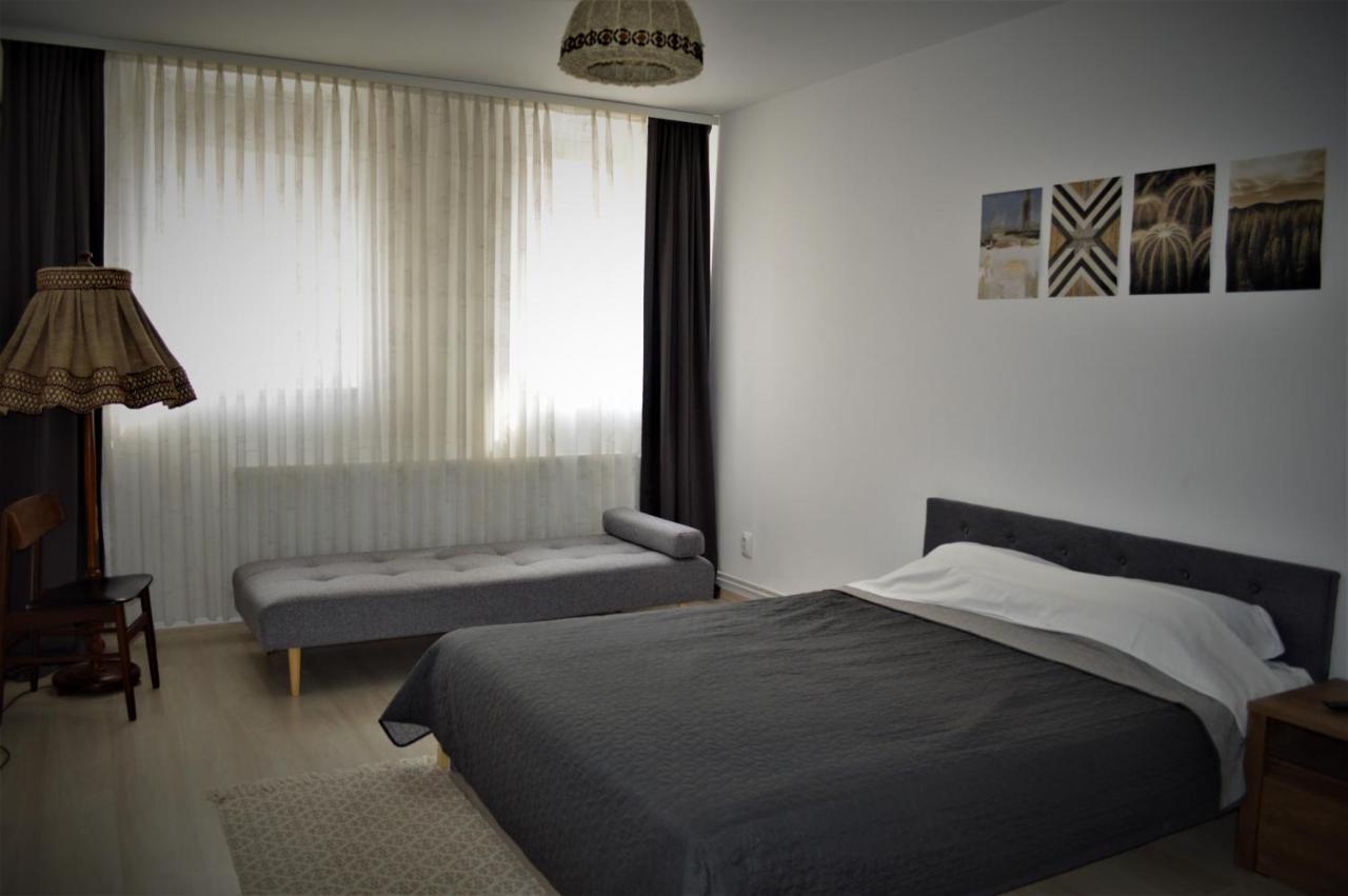 Вилла Sunny Town House Брашов Экстерьер фото