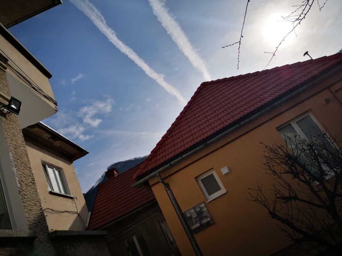 Вилла Sunny Town House Брашов Экстерьер фото